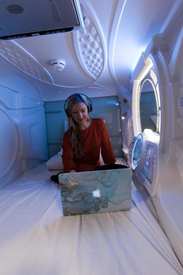 Capsule Hostels Tallin Zewnętrze zdjęcie