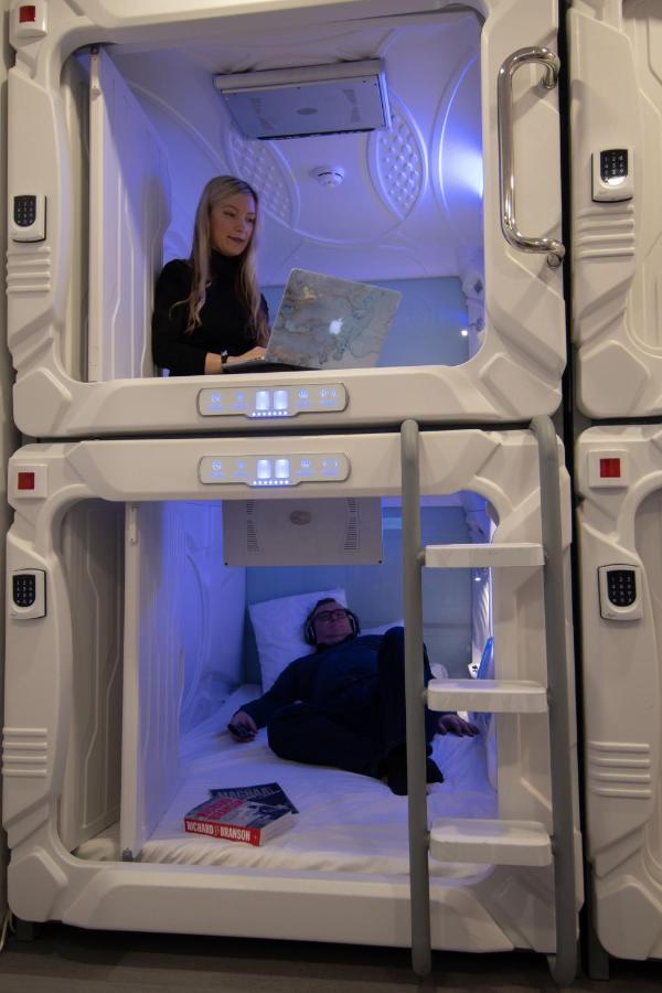Capsule Hostels Tallin Zewnętrze zdjęcie