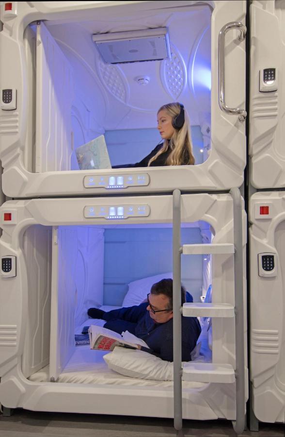 Capsule Hostels Tallin Zewnętrze zdjęcie