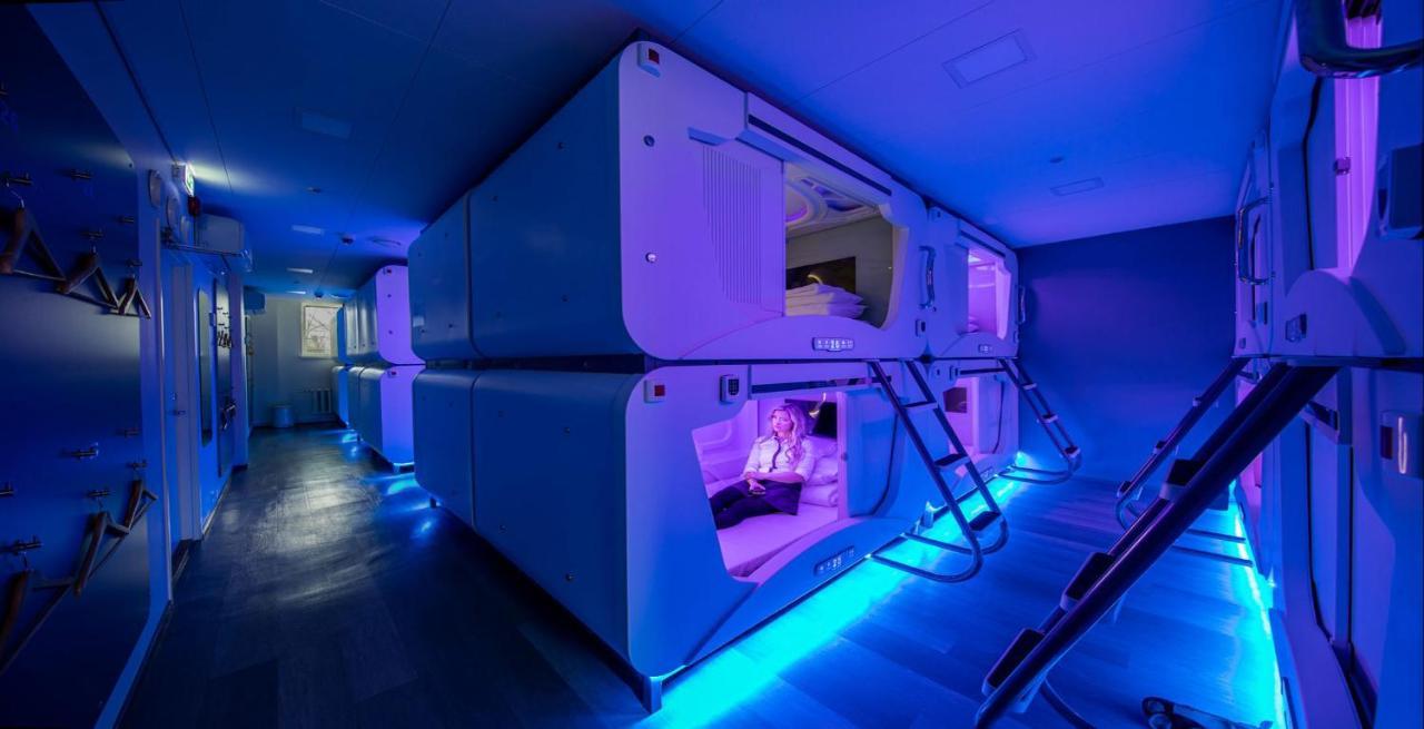Capsule Hostels Tallin Zewnętrze zdjęcie